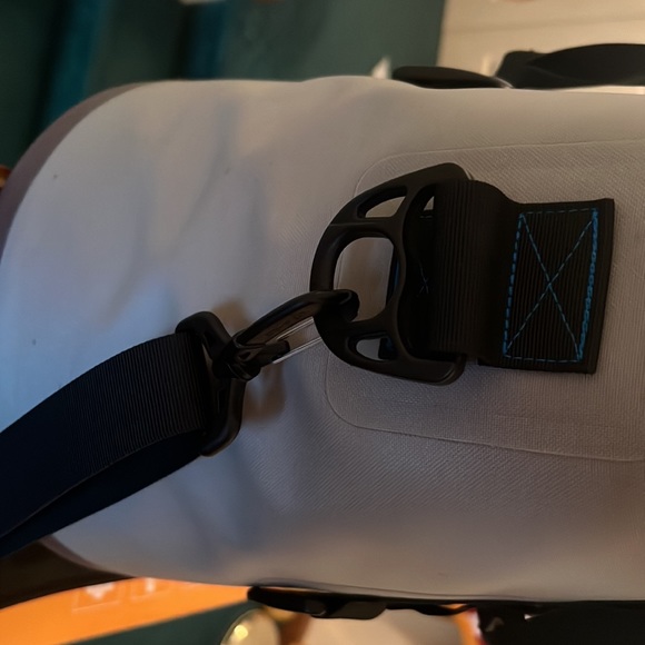 Yeti Hopper 30 - Picture 3 of 8